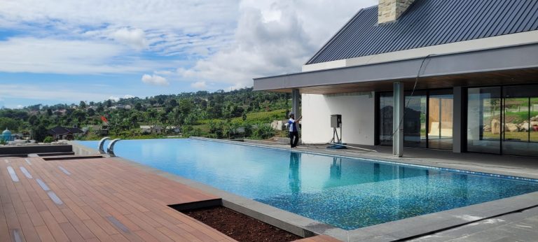 Desain Kolam Renang Terbaru 2025